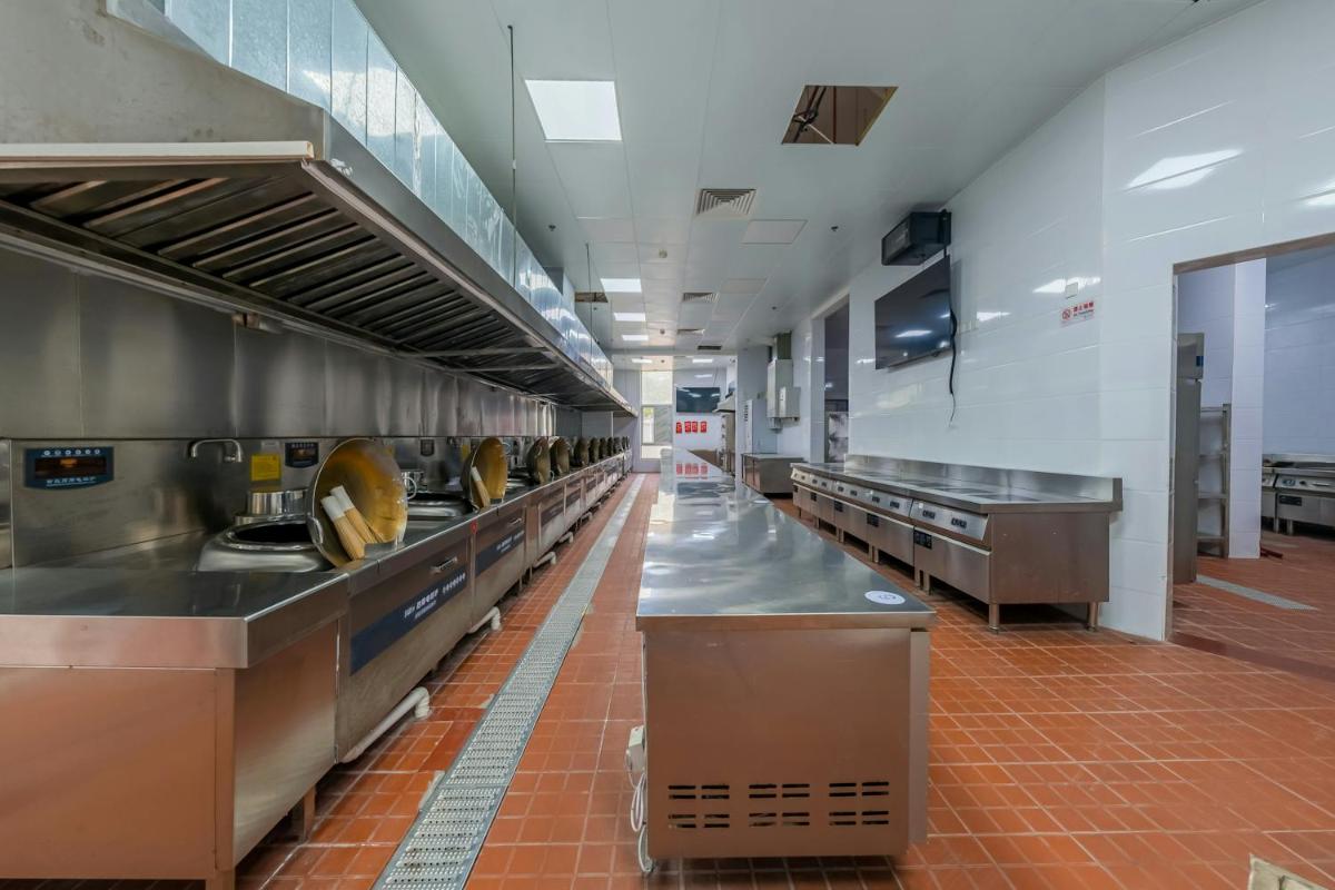 Restaurant Grease Trap in Harlow CM20 1